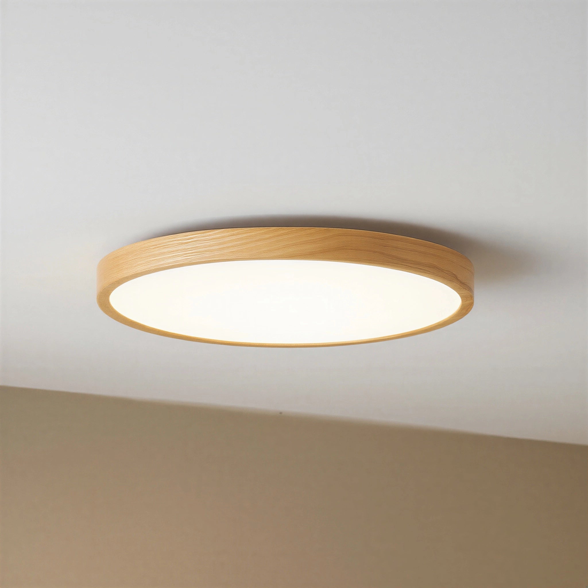 Plafonnier fin Japandi en bois clair | Yoru